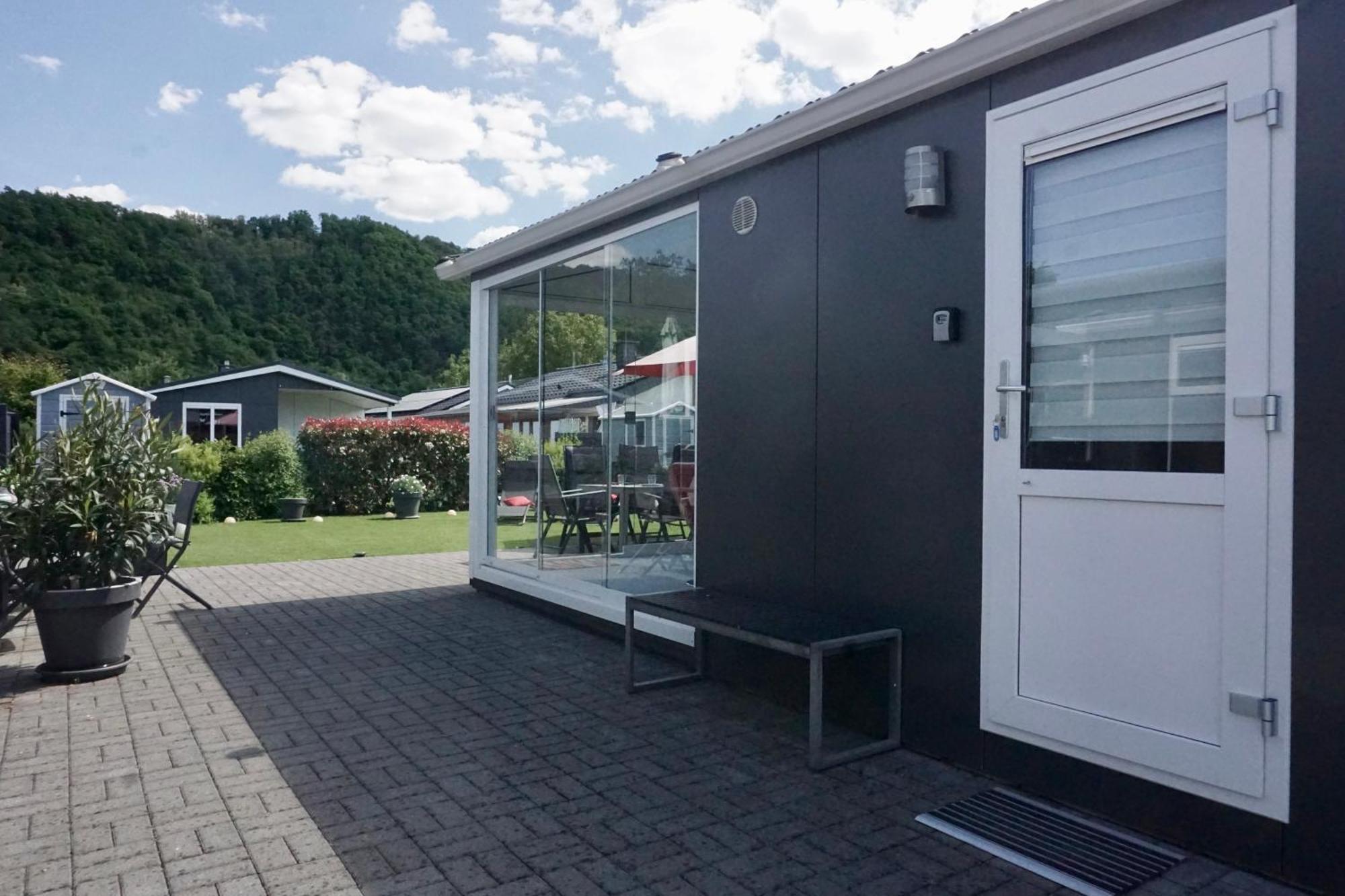 Ferienhaus Ufergeheimnis Am Guelser Moselbogen I 2 Sz I 5 Gaeste I Badebucht I Grill I Garten Koblenz (Rhineland-Palatinate) Exterior foto